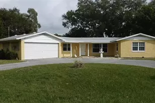 8185 Longbay Blvd, Sarasota, FL 34243 - Photo 3