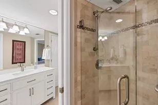 4805 Gulf of Mexico Dr, Longboat Key, FL 34228 - Photo 37