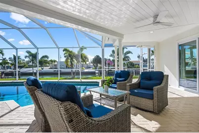 616 Foxworth Lane, Holmes Beach, FL 34217 - Photo 21