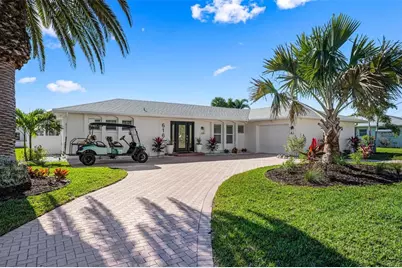 616 Foxworth Lane, Holmes Beach, FL 34217 - Photo 9
