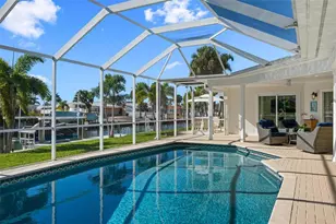 616 Foxworth Ln, Holmes Beach, FL 34217 - Photo 69