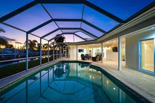 616 Foxworth Ln, Holmes Beach, FL 34217 - Photo 95