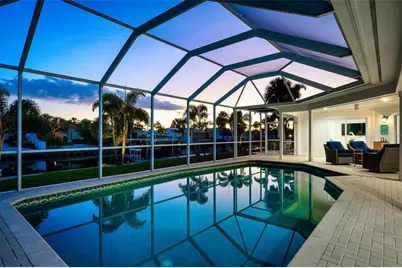 616 Foxworth Lane, Holmes Beach, FL 34217 - Photo 95