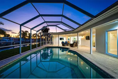 616 Foxworth Lane, Holmes Beach, FL 34217 - Photo 95