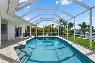616 Foxworth Ln, Holmes Beach, FL 34217 - Photo 71