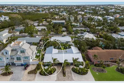 213 83rd Street #EAST Villa/Unit A, Holmes Beach, FL 34217 - Photo 5