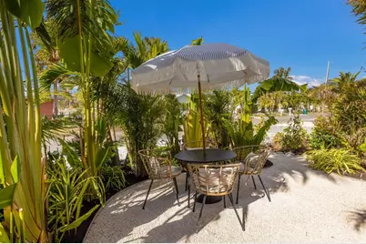 213 83rd Street #EAST Villa/Unit A, Holmes Beach, FL 34217 - Photo 9