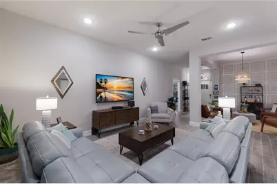 9318 46th Court E, Parrish, FL 34219 - Photo 7