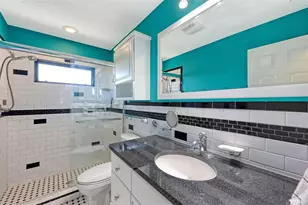 4251 Pasadena Cir, Sarasota, FL 34233 - Photo 33