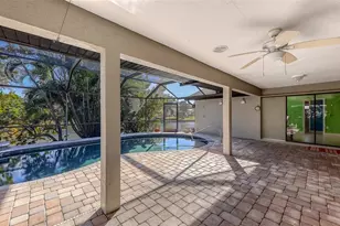 4251 Pasadena Cir, Sarasota, FL 34233 - Photo 37