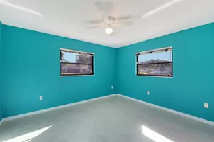 4251 Pasadena Cir, Sarasota, FL 34233 - Photo 29