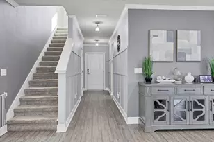 9074 Royal River Cir, Parrish, FL 34219 - Photo 7