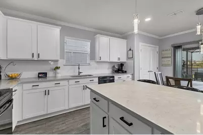 9074 Royal River Circle, Parrish, FL 34219 - Photo 15