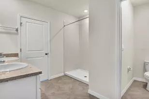 12537 Night View Dr, Sarasota, FL 34238 - Photo 19