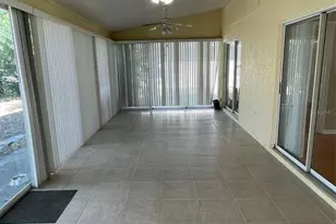 3109 57th Ave Cir E, Bradenton, FL 34203 - Photo 11