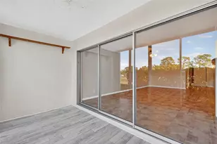 7880 Palm Aire Ln, Sarasota, FL 34243 - Photo 29