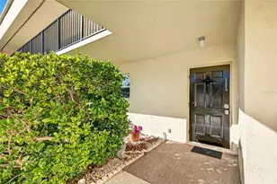 7880 Palm Aire Ln, Sarasota, FL 34243 - Photo 5