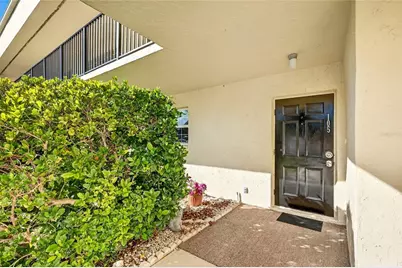 7880 Palm Aire Lane #105, Sarasota, FL 34243 - Photo 3