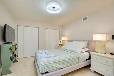 4234 Gulf Of Mexico Drive #U1, Longboat Key, FL 34228 - Photo 25