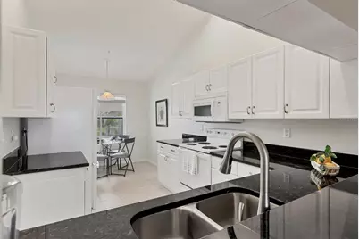 8750 Olde Hickory Avenue #9308, Sarasota, FL 34238 - Photo 9