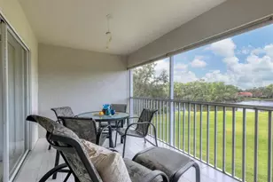 8750 Olde Hickory Ave, Sarasota, FL 34238 - Photo 3