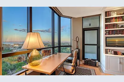 1281 Gulf Of Mexico Drive #708, Longboat Key, FL 34228 - Photo 23