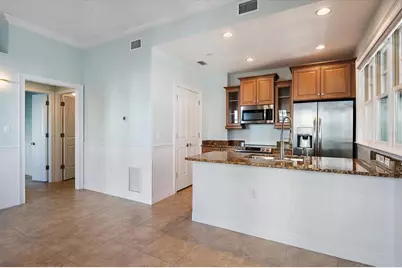 445 N Orange Avenue #210, Sarasota, FL 34236 - Photo 7