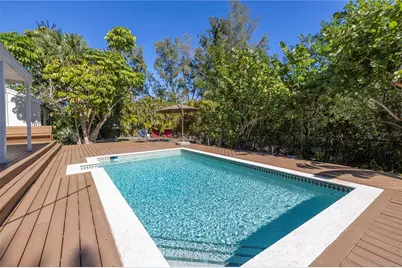 752 Tropical Circle, Sarasota, FL 34242 - Photo 41