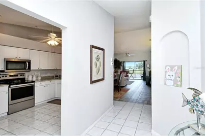 5251 Mahogany Run Avenue #526, Sarasota, FL 34241 - Photo 9