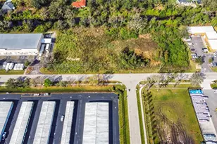 2725 Commerce Pkwy, North Port, FL 34289 - Photo 5