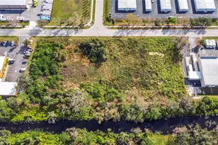 2725 Commerce Pkwy, North Port, FL 34289 - Photo 15