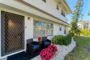 527 Sutton Pl, Longboat Key, FL 34228 - Photo 9