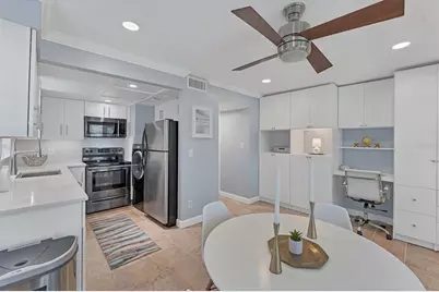 527 Sutton Place, Longboat Key, FL 34228 - Photo 23