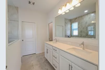 8125 Sternway Road, Sarasota, FL 34240 - Photo 15