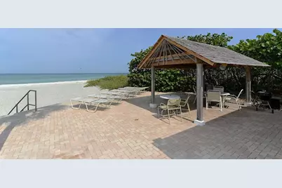 4835 Gulf Of Mexico Drive #106, Longboat Key, FL 34228 - Photo 17