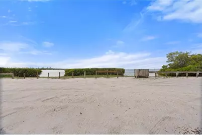 6227 Columbia Drive, Bradenton, FL 34207 - Photo 41