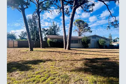 3000 36th Avenue S, Saint Petersburg, FL 33712 - Photo 3