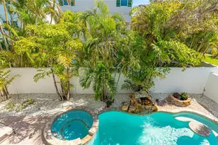 4101 4th Ave, Holmes Beach, FL 34217 - Photo 25