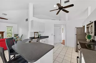 925 Gull Rd, Venice, FL 34293 - Photo 13