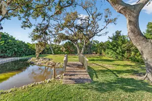 925 Gull Rd, Venice, FL 34293 - Photo 49