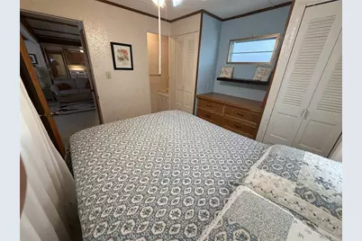 5268 Boca Raton Avenue, Sarasota, FL 34234 - Photo 23