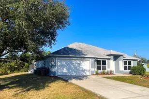 2116 NE 17th Ave, Cape Coral, FL 33909 - Photo 3