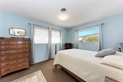 563 Oxford Drive, Venice, FL 34293 - Photo 15