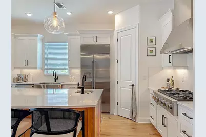 16306 Isola Pl, Lakewood Ranch, FL 34211 - Photo 13