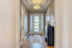 16306 Isola Pl, Lakewood Ranch, FL 34211 - Photo 5