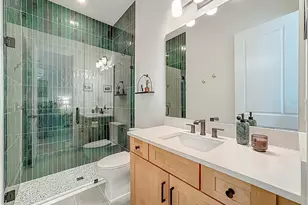 16306 Isola Pl, Lakewood Ranch, FL 34211 - Photo 39