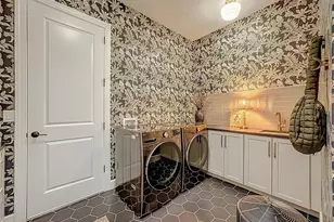 16306 Isola Pl, Lakewood Ranch, FL 34211 - Photo 53