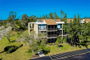 612 Bird Bay Dr S, Venice, FL 34285 - Photo 3