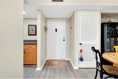 612 Bird Bay Drive S #116, Venice, FL 34285 - Photo 7