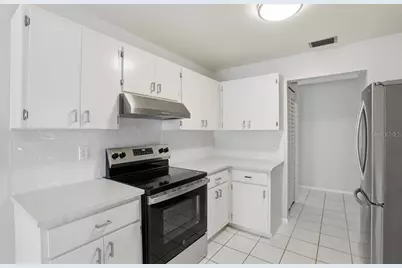 3205 Golden Eagle Lane, Sarasota, FL 34231 - Photo 15